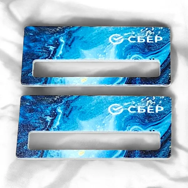 Изготовление бейджей с окном в цвет клиента Сбербанк