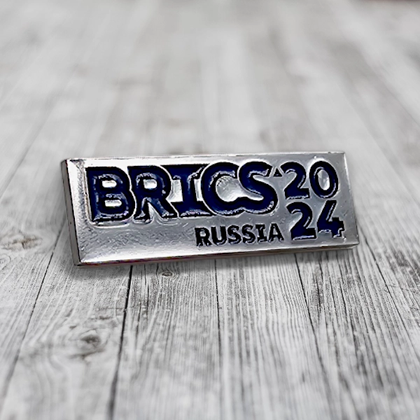 Изготовление значков для BRICS 2024, зеркальный алюминий