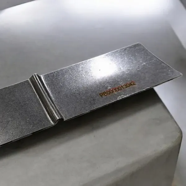 Лазерная маркировка стальных комплектующих