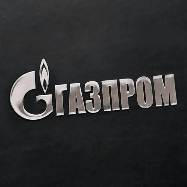 Металлическая наклейка Газпром Металлическая наклейка Газпром