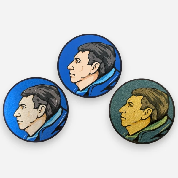 Пластик с УФ-печатью на клеевой основе