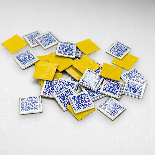 Шильды металлические с печатью QR-кода