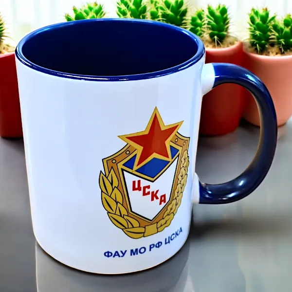 Двухцветная кружка с печатью для ЦСКА