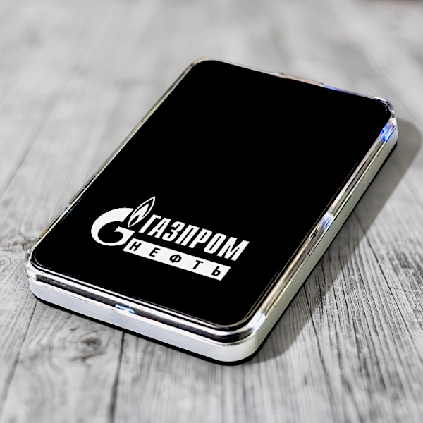 Внешний аккумулятор с нанесением логотипа Газпром