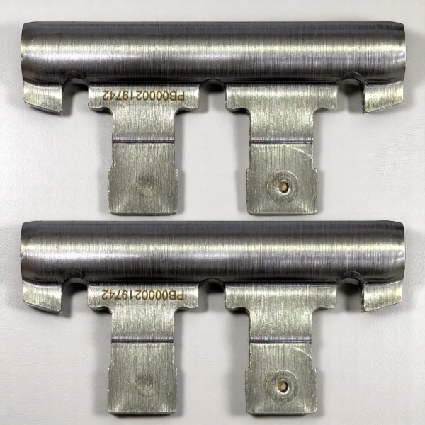 Нанесение серийного номера лазером